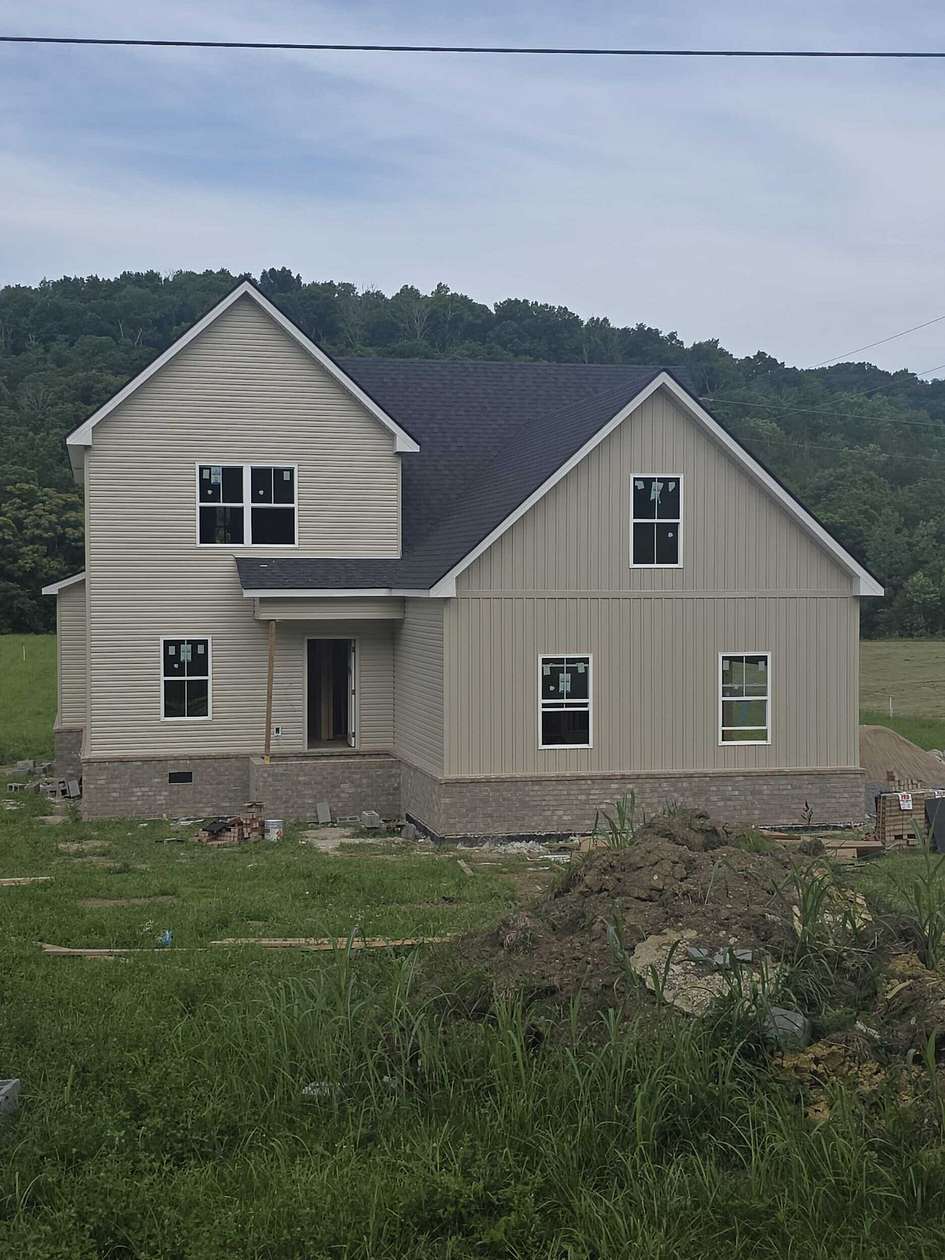 2 Acres of Land with Home for Sale in Woodbury, Tennessee