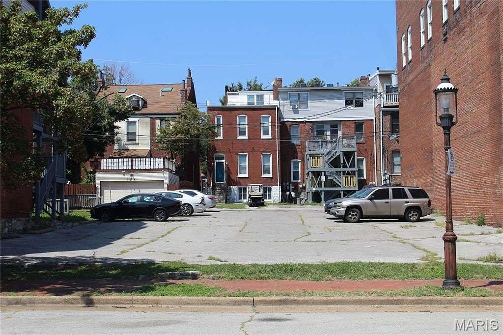 0.16 Acres of Mixed-Use Land for Sale in St. Louis, Missouri