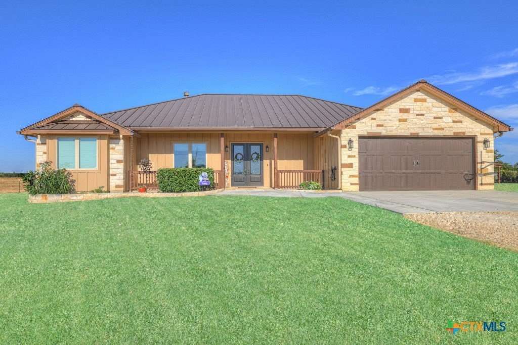 2.67 Acres of Improved Mixed-Use Land for Sale in Seguin, Texas