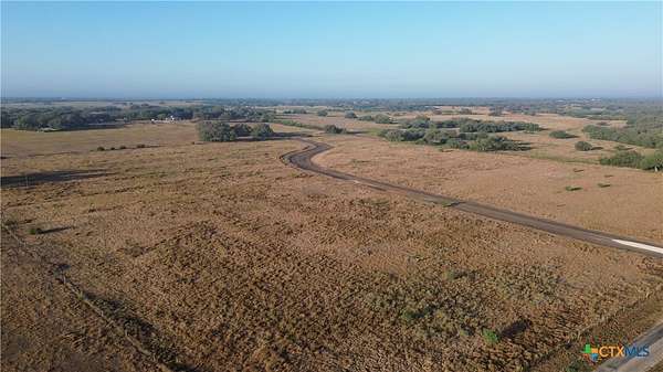 28 Acres of Recreational & Residential Land for Sale in Goliad, Texas