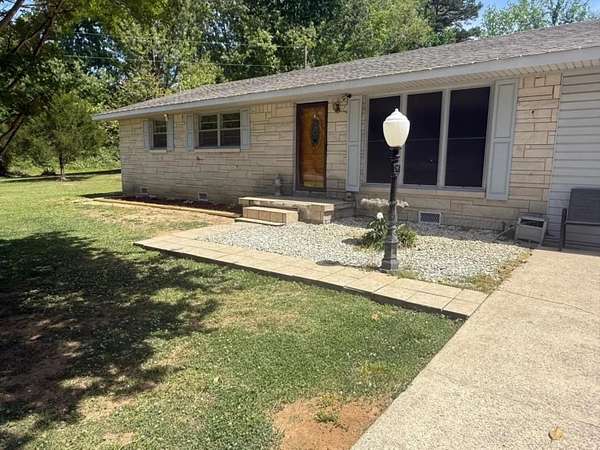 2.5 Acres of Land with Home for Sale in Town Creek, Alabama