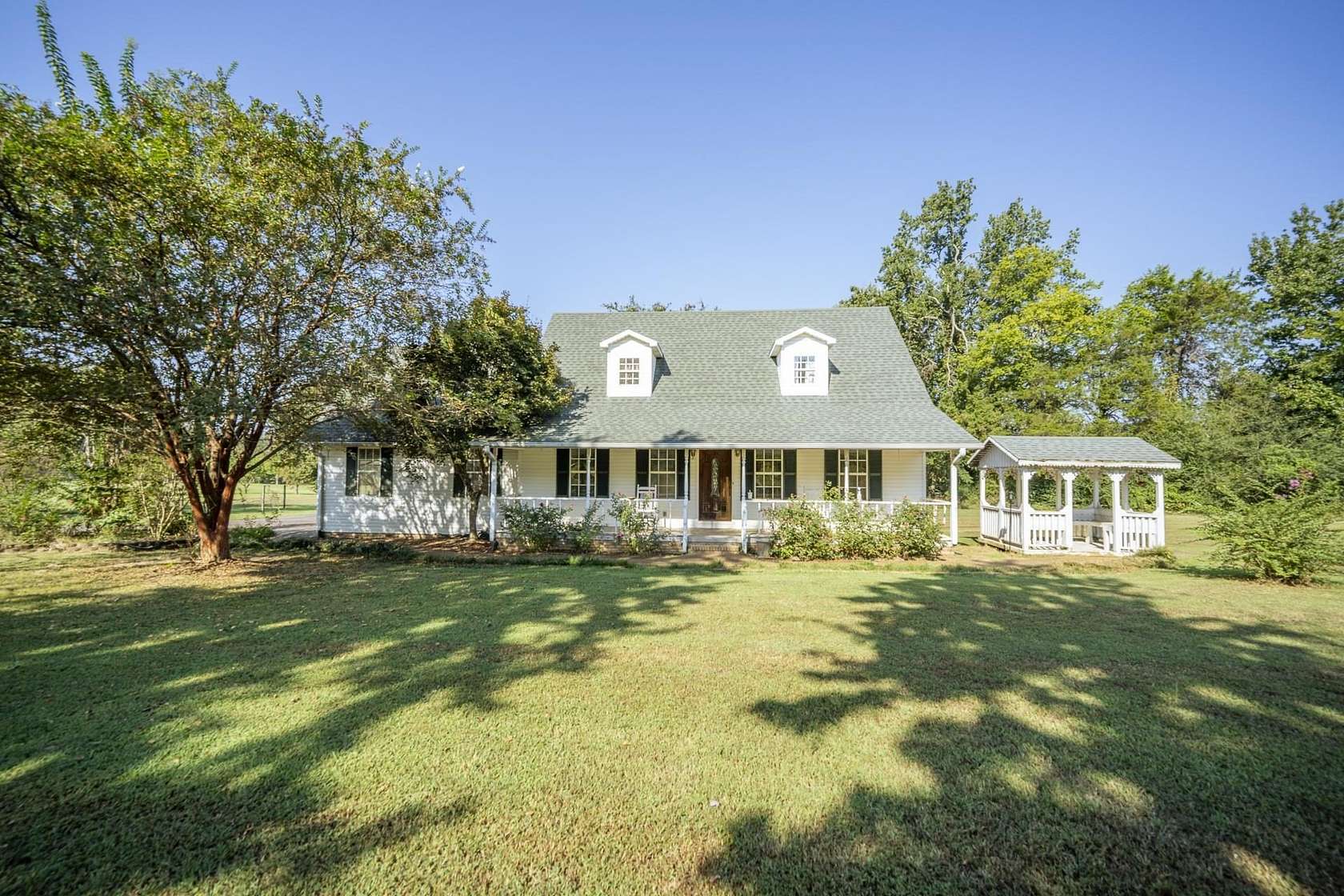 2.24 Acres of Land with Home for Sale in Savannah, Tennessee