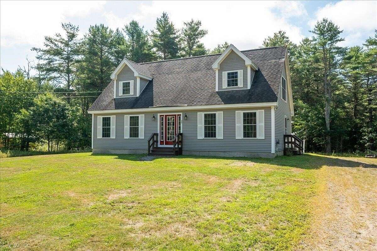 2.6 Acres of Land with Home for Sale in Nobleboro, Maine
