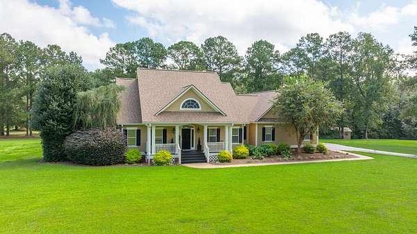3.62 Acres of Land with Home for Sale in Cairo, Georgia