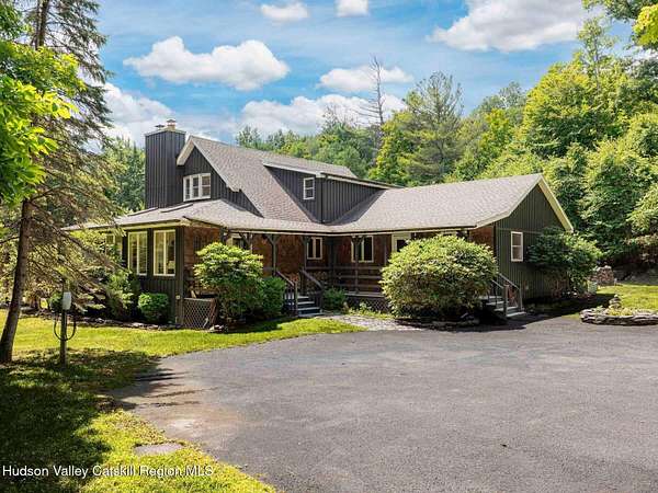 2.6 Acres of Land with Home for Lease in Saugerties, New York