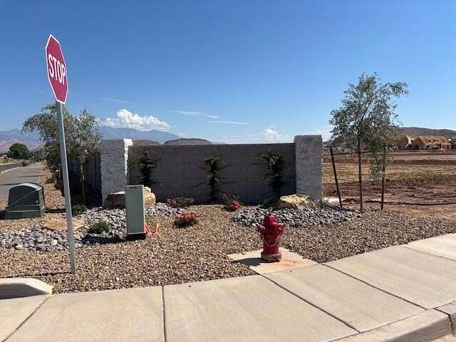 0.79 Acres of Residential Land for Sale in Washington, Utah