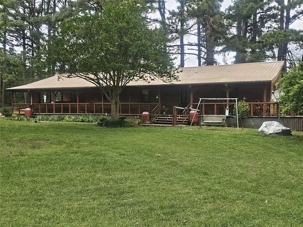 38 Acres of Recreational Land with Home for Sale in Paris, Texas