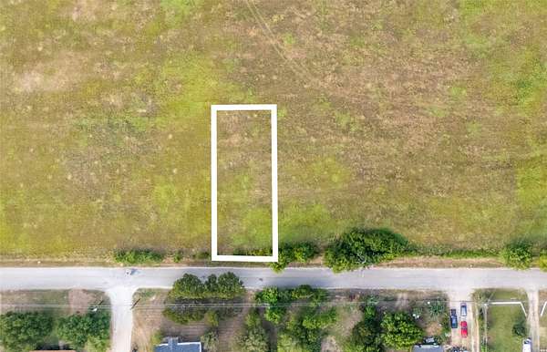 0.26 Acres of Mixed-Use Land for Sale in Waco, Texas