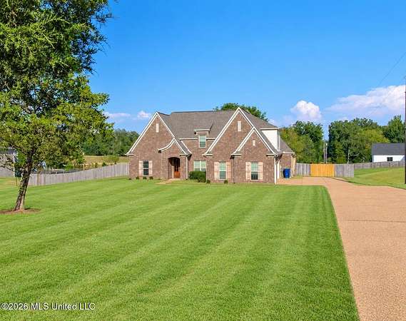 1.5 Acres of Land with Home for Sale in Hernando, Mississippi