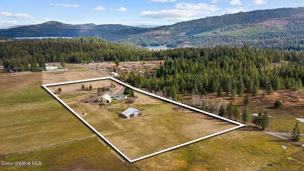7.85 Acres of Land with Home for Sale in Coeur d'Alene, Idaho