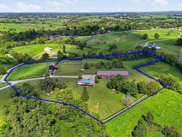 6.6 Acres of Land with Home for Sale in Richmond, Kentucky