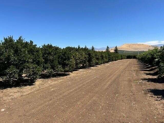 12.4 Acres of Land for Sale in Porterville, California