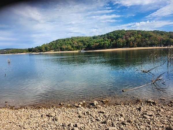 3.1 Acres of Residential Land for Sale in Garfield, Arkansas