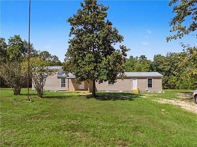2.17 Acres of Land with Home for Sale in Franklinton, Louisiana