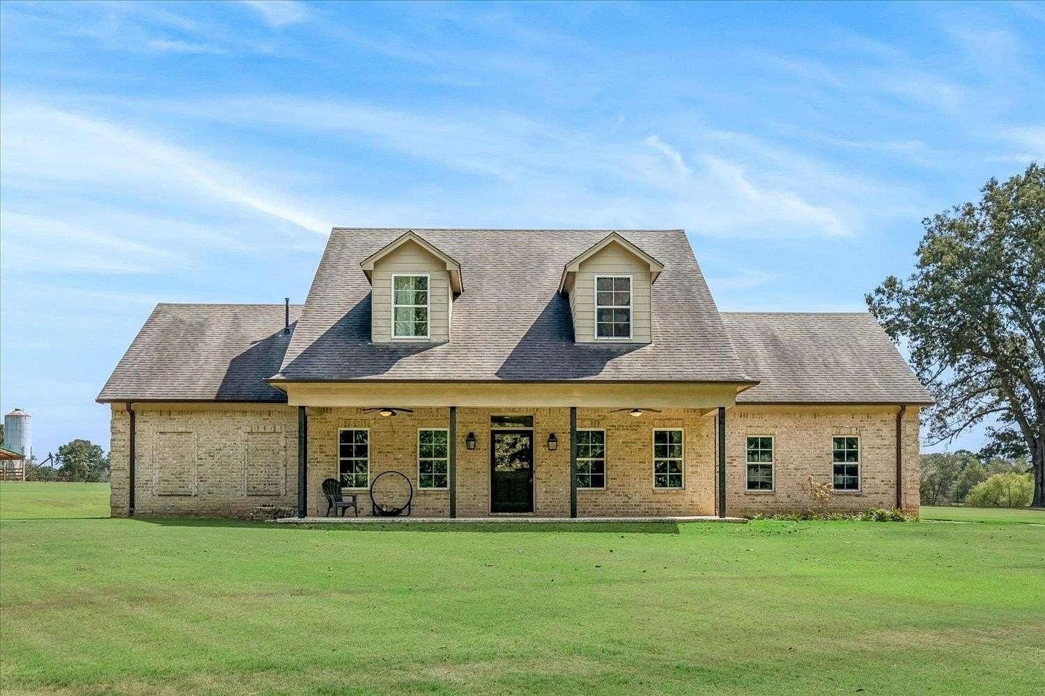 6.13 Acres of Land with Home for Sale in Moscow, Tennessee