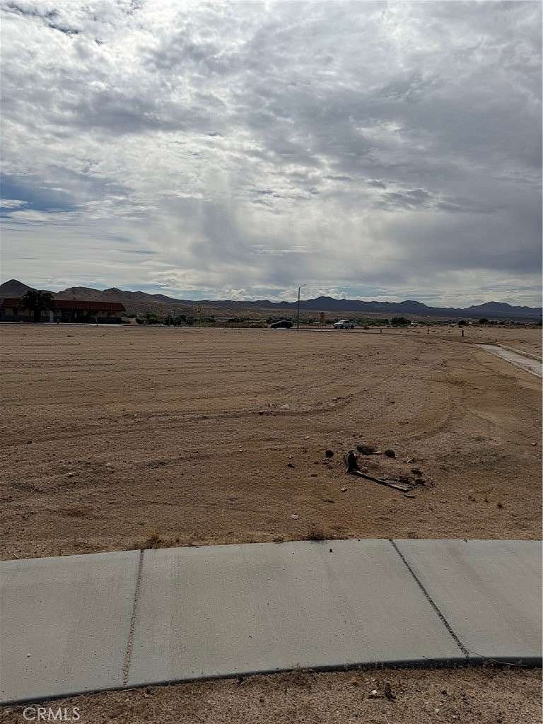 0.33 Acres of Residential Land for Sale in Helendale, California