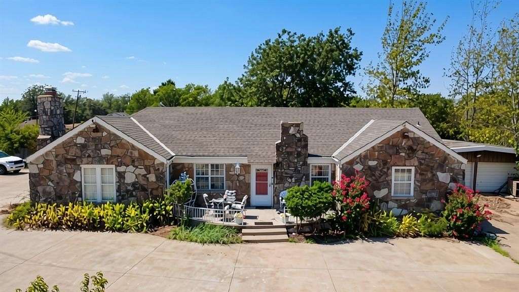 3.87 Acres of Land with Home for Sale in Oklahoma City, Oklahoma
