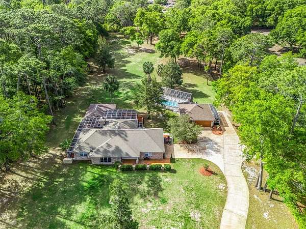 3 Acres of Land with Home for Sale in Ocala, Florida