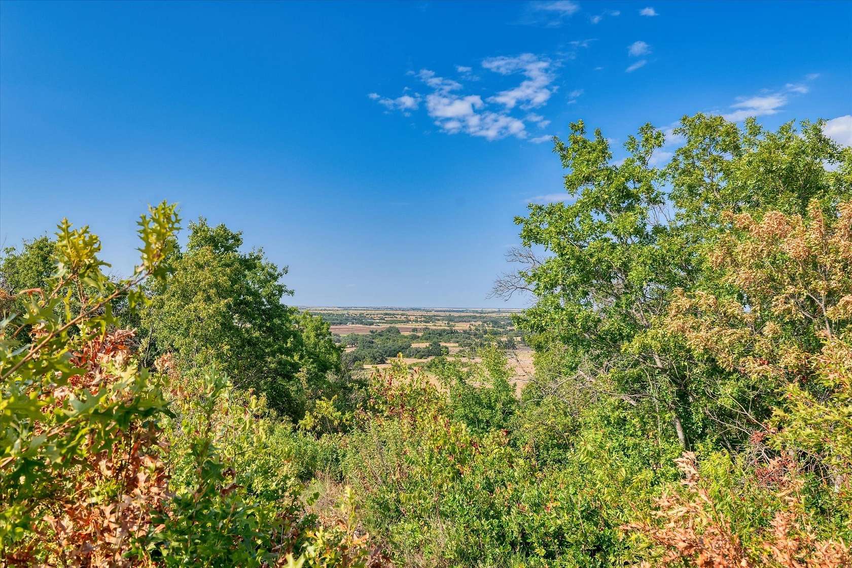 10 Acres of Residential Land for Sale in Hamilton, Texas