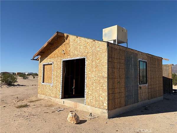 5 Acres of Improved Residential Land for Sale in Twentynine Palms, California
