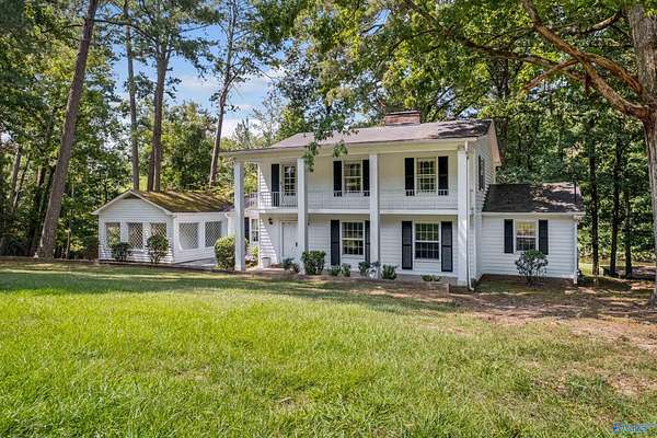 3.6 Acres of Land with Home for Sale in Gadsden, Alabama