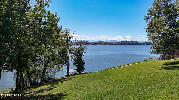 2 Acres of Residential Land for Sale in Dandridge, Tennessee