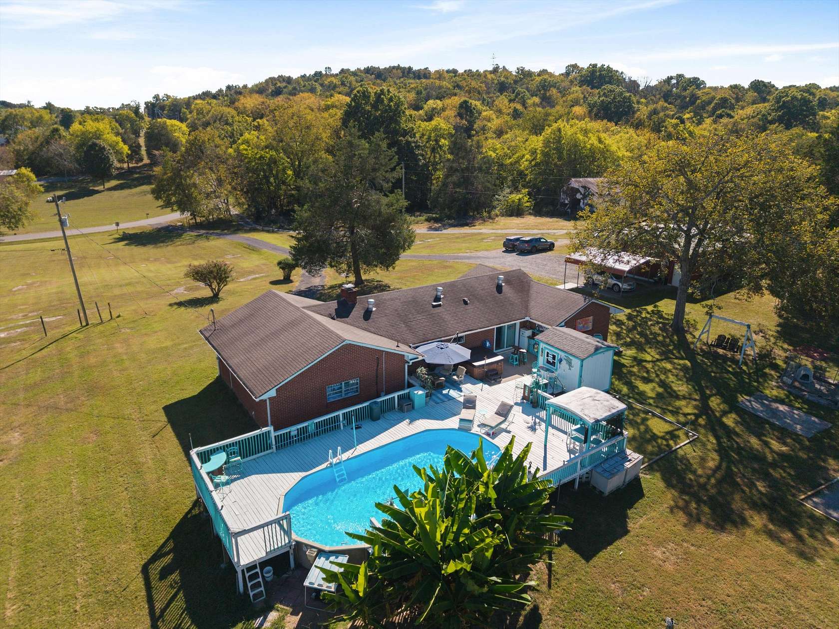 5 Acres of Land with Home for Sale in Lebanon, Tennessee