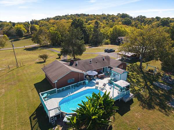 5 Acres of Land with Home for Sale in Lebanon, Tennessee