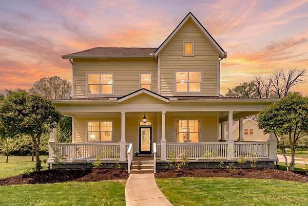 4.5 Acres of Land with Home for Sale in Brentwood, Tennessee