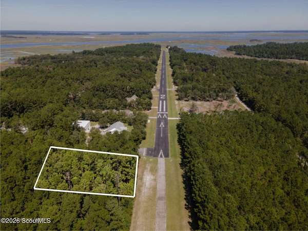 1 Acre of Residential Land for Sale in Townsend, Georgia
