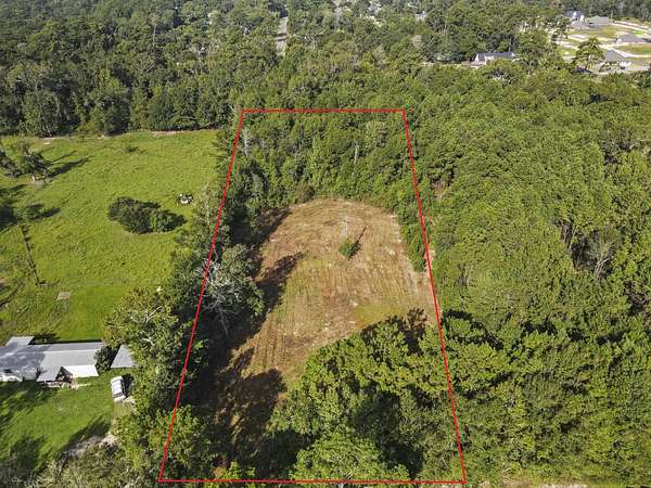 2 Acres of Residential Land for Sale in Lumberton, Texas
