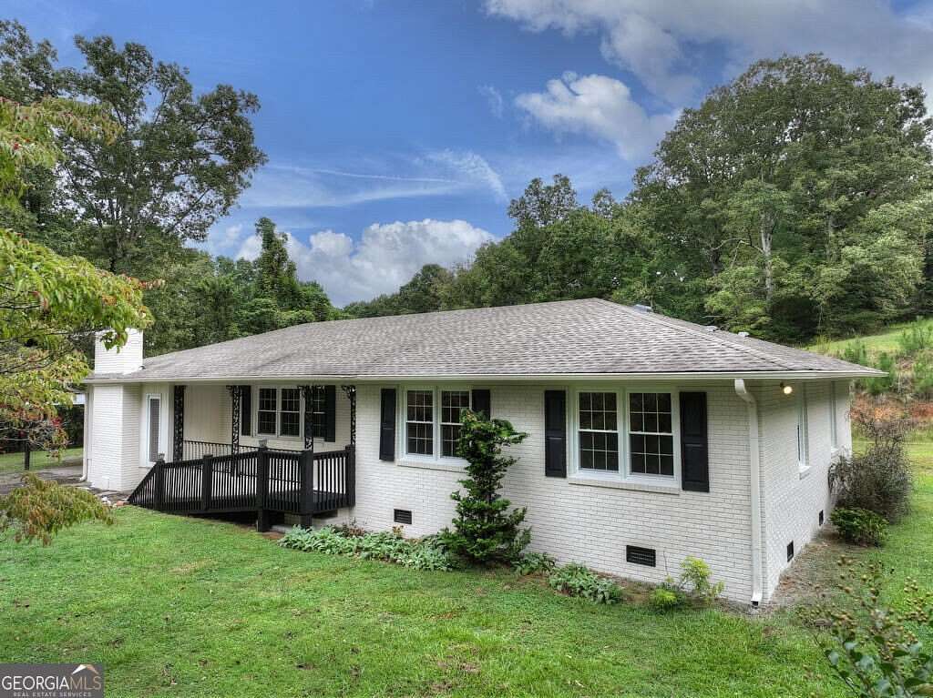 5.58 Acres of Land with Home for Sale in Ellijay, Georgia