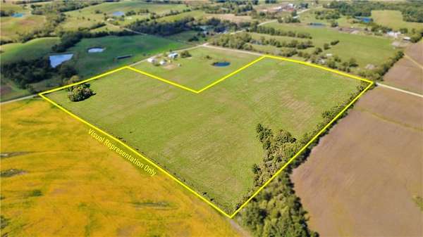 30 Acres of Agricultural & Residential Land for Sale in Trenton, Missouri