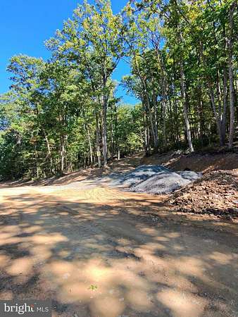 15 Acres of Recreational & Residential Land for Sale in Wardensville, West Virginia