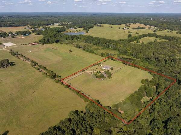 10 Acres of Land with Home for Sale in Pine Mountain, Georgia