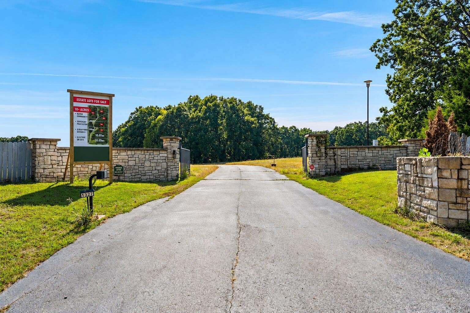 10 Acres of Land for Sale in Strafford, Missouri