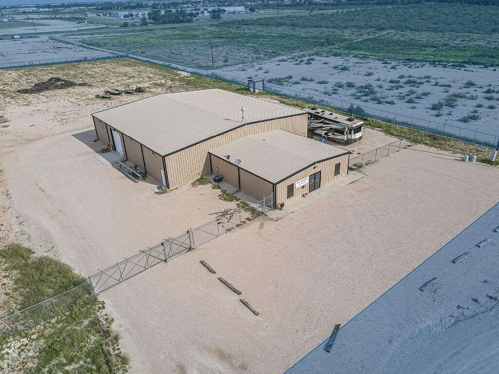 2.45 Acres of Improved Commercial Land for Sale in Odessa, Texas