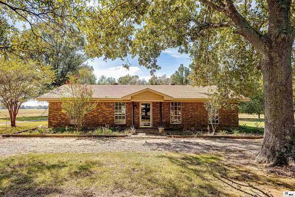 1.5 Acres of Land with Home for Sale in Oak Grove, Louisiana