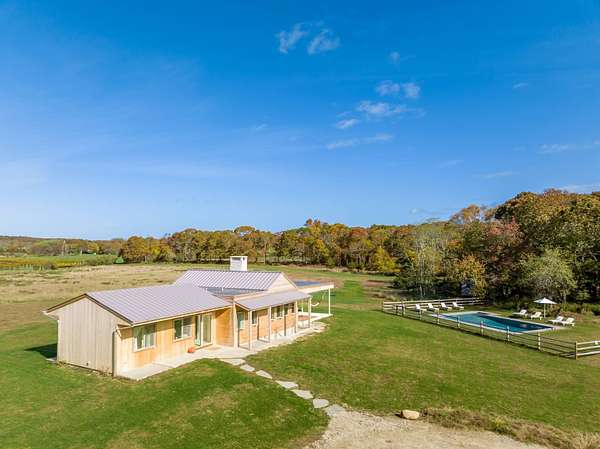 40 Acres of Agricultural Land with Home for Lease in Bridgehampton, New York