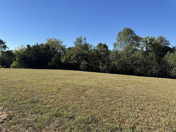 3.77 Acres of Residential Land for Sale in Fountain Run, Kentucky