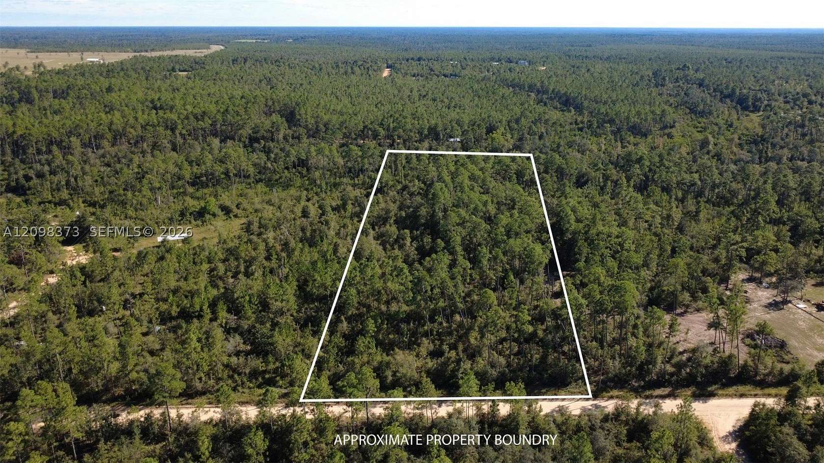 5 Acres of Land for Sale in Chipley, Florida