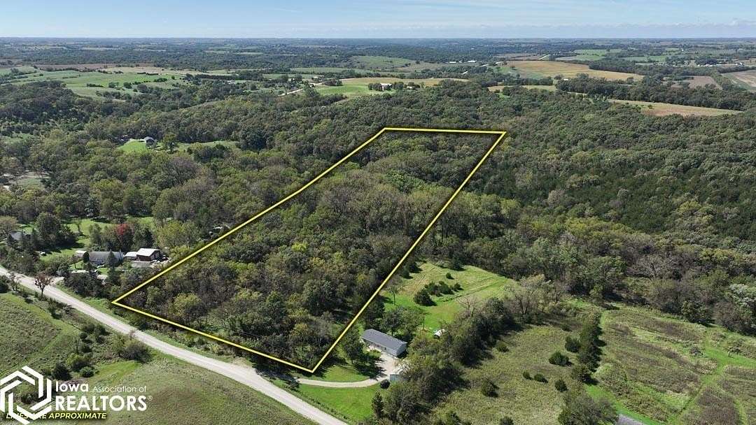 10 Acres of Recreational Land for Sale in New Virginia, Iowa