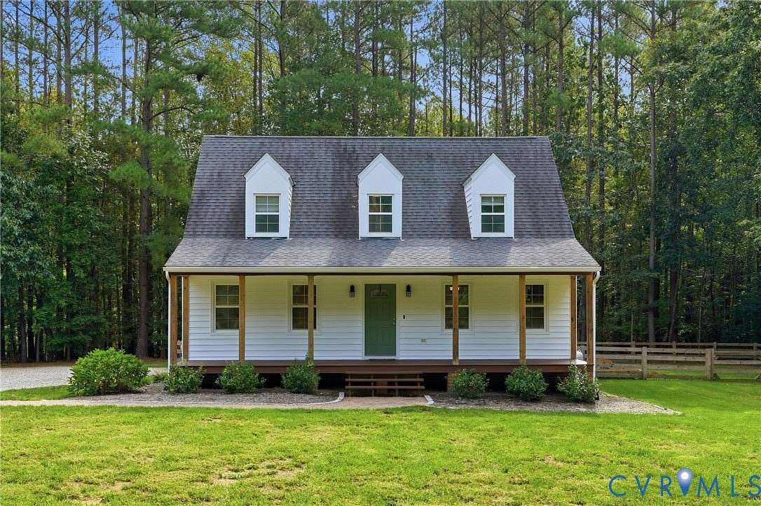 2.67 Acres of Land with Home for Sale in Powhatan, Virginia