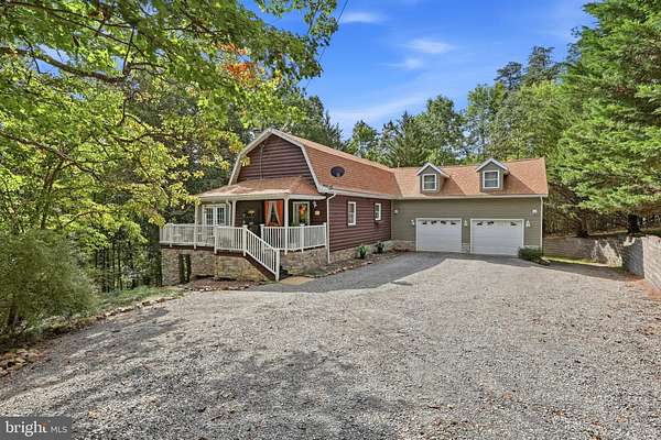 2.76 Acres of Land with Home for Sale in Hedgesville, West Virginia