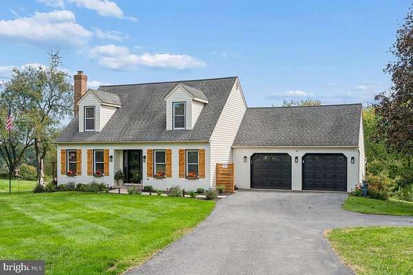 1.58 Acres of Land with Home for Sale in Sykesville, Maryland