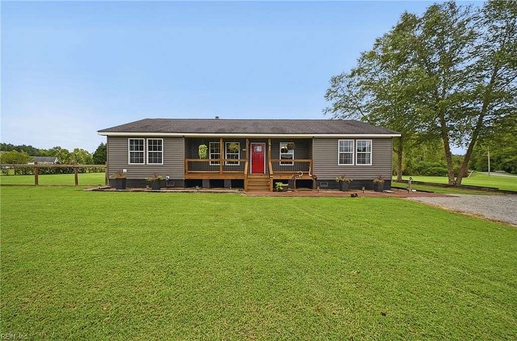 21.5 Acres of Land with Home for Sale in Suffolk, Virginia