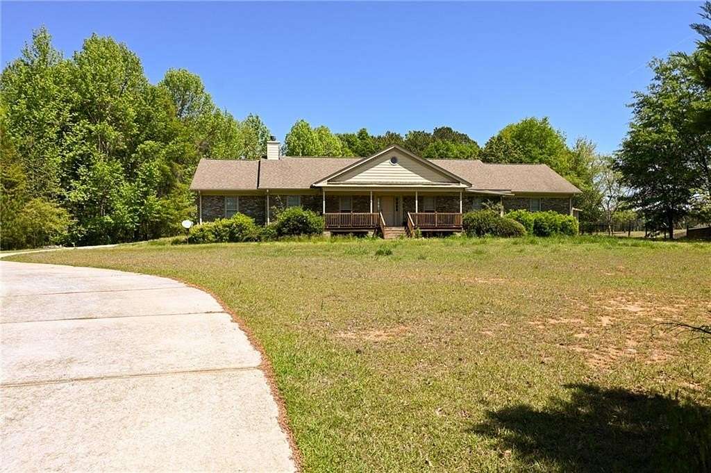 4 Acres of Land with Home for Sale in Loganville, Georgia
