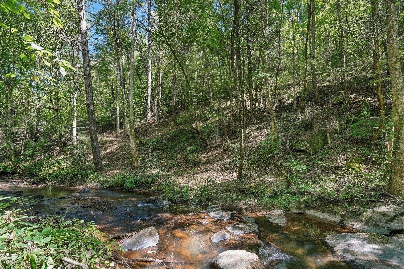 2.14 Acres of Residential Land for Sale in Marblehill, Georgia