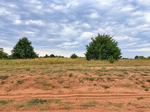 1.78 Acres of Land with Home for Sale in Chandler, Oklahoma