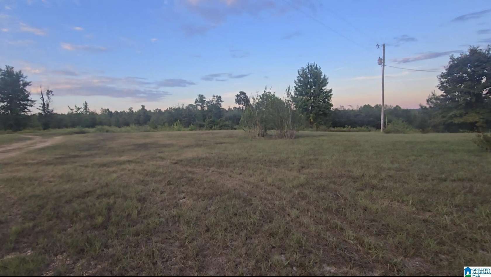 2.5 Acres of Residential Land for Sale in Maplesville, Alabama